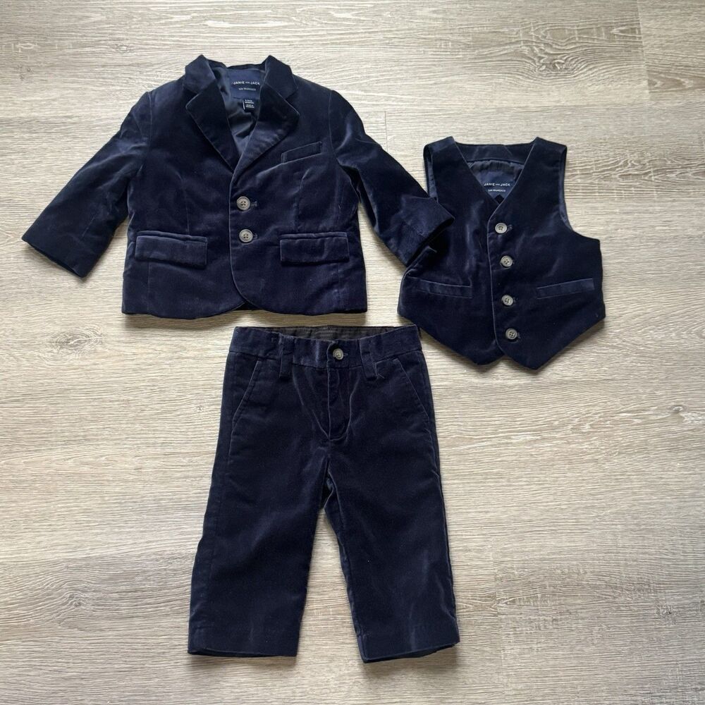 Janie and Jack Boys 6-12M Blue Velvet Suit 3pc Blazer Vest Pants